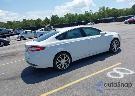 2016 Ford Fusion Se z USA, uszkodzony, nr VIN 1FA6P0H76G5128012